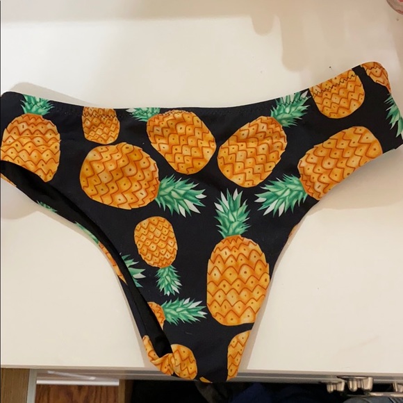cheeky pineapple bottoms - Picture 2 of 2